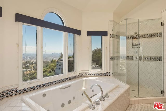 2131 Kew Drive, Los Angeles, CA 90046 — photo 34 of 54