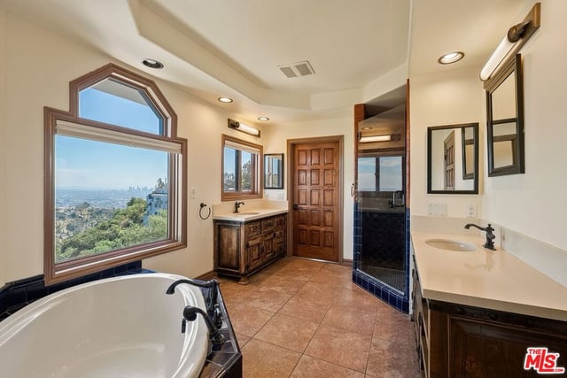 2131 Kew Drive, Los Angeles, CA 90046 — photo 43 of 54