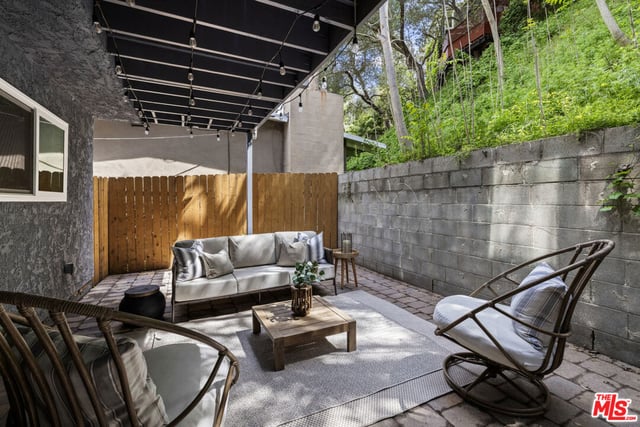 8326 Kirkwood Drive, Los Angeles, CA 90046 — photo 24 of 26