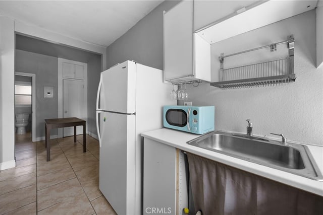 4125 S Figueroa 202, Los Angeles, CA 90037 — photo 10 of 18
