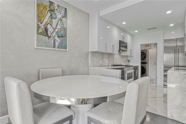 14347 Albers 207, Sherman Oaks, CA 91401 — photo 21 of 46
