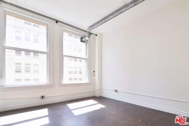 215 W 7th Street 907, Los Angeles, CA 90014 — photo 15 of 30