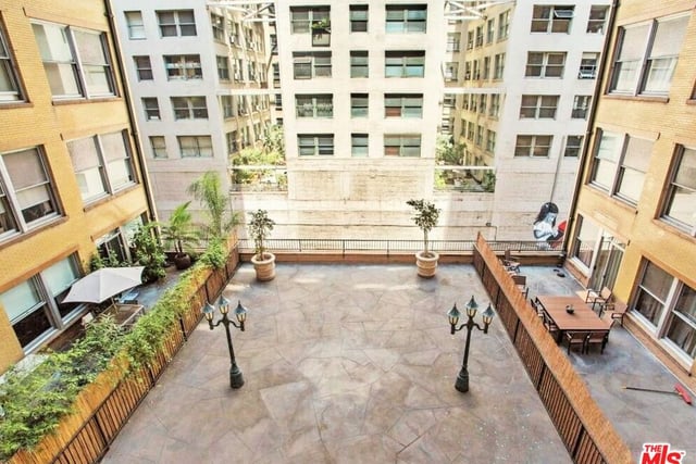 215 W 7th Street 907, Los Angeles, CA 90014 — photo 25 of 30