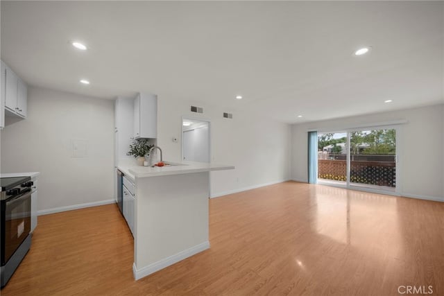 23515 Lyons 253, Valencia, CA 91355 — photo 5 of 36