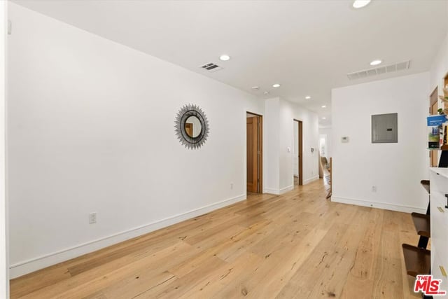 2522 S Bundy Drive, Los Angeles, CA 90064 — photo 24 of 52