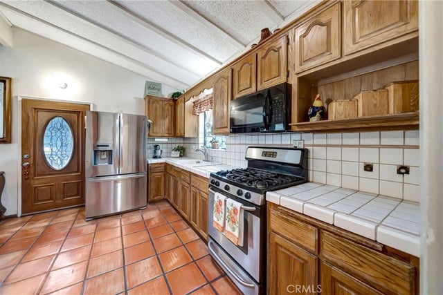 1617 Elizabeth Lake, Palmdale, CA 93551 — photo 13 of 45