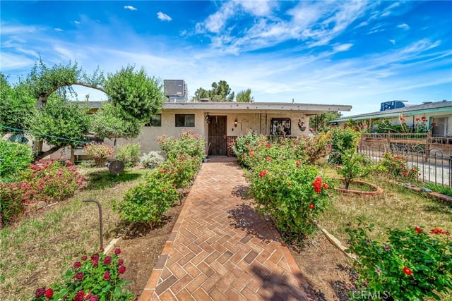 1617 Elizabeth Lake, Palmdale, CA 93551 — photo 4 of 45