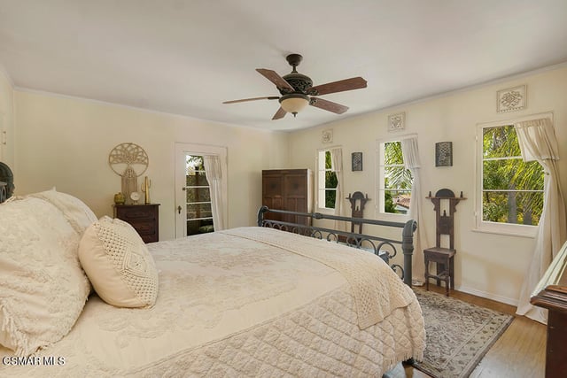 1234 N Everett Street, Glendale, CA 91207 — photo 29 of 57