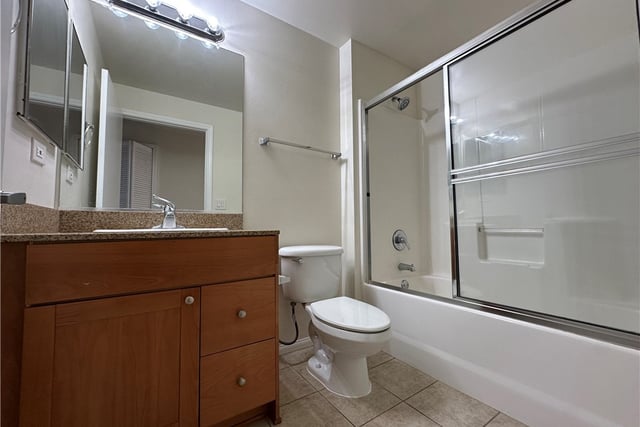 7551 Jordan 304, Canoga Park, CA 91303 — photo 11 of 16