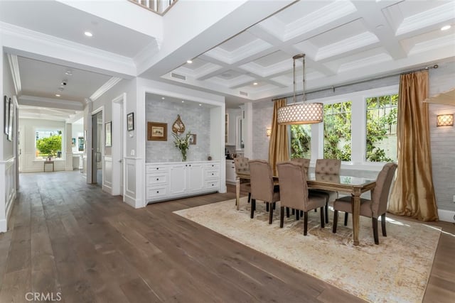 14234 Greenleaf Street, Sherman Oaks, CA 91423 — photo 10 of 60