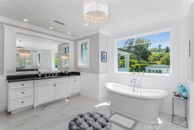14234 Greenleaf Street, Sherman Oaks, CA 91423 — photo 33 of 60
