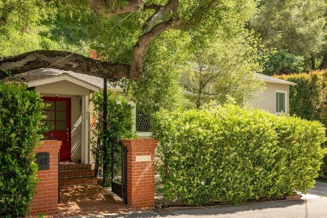 9720 Yoakum Drive, Beverly Hills, CA 90210 — photo 2 of 25