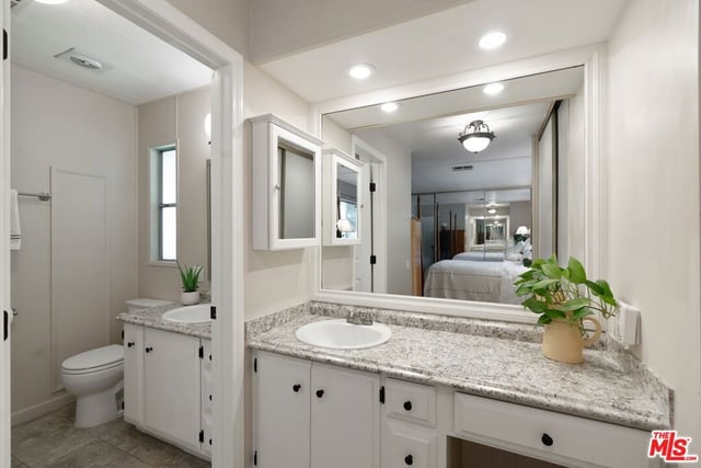 23777 Mulholland Highway 190, Calabasas, CA 91302 — photo 14 of 35