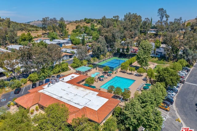 23777 Mulholland Highway 190, Calabasas, CA 91302 — photo 23 of 35