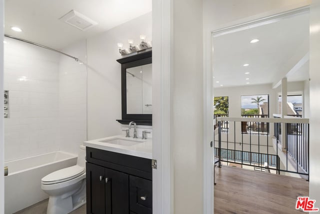 4555 Falkirk, Oxnard, CA 93035 — photo 27 of 46
