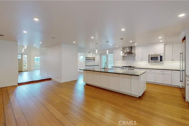 3119 Mesa Verde, Burbank, CA 91504 — photo 14 of 49