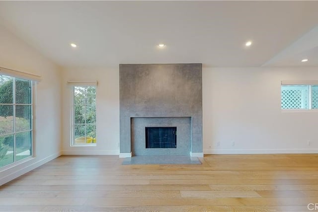 3119 Mesa Verde, Burbank, CA 91504 — photo 4 of 49