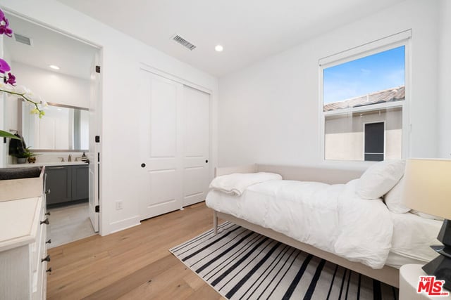 19254 Blackthorn Drive, Santa Clarita, CA 91351 — photo 37 of 74