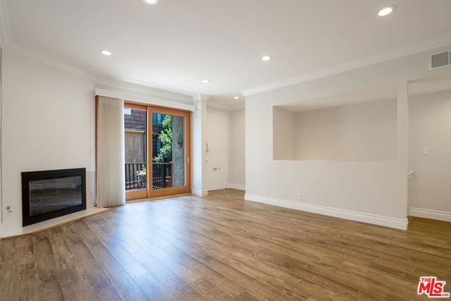 4368 W 8th Street 17, Los Angeles, CA 90005 — photo 23 of 46