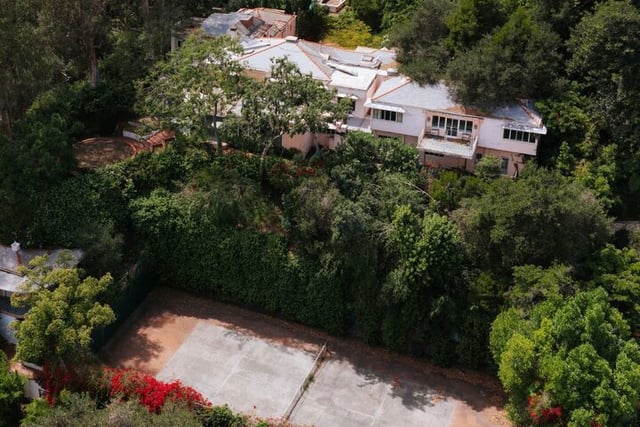 10934 Bellagio Road, Los Angeles, CA 90077 — photo 45 of 47