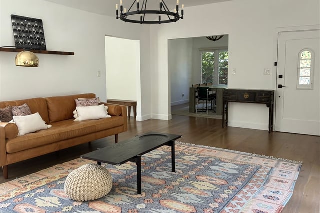1195 N Chester Avenue, Pasadena, CA 91104 — photo 13 of 39