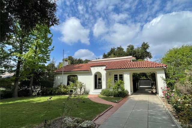1195 N Chester Avenue, Pasadena, CA 91104 — photo 2 of 39
