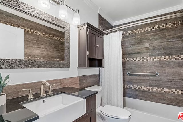 11930 Avon Way 207, Los Angeles, CA 90066 — photo 12 of 18