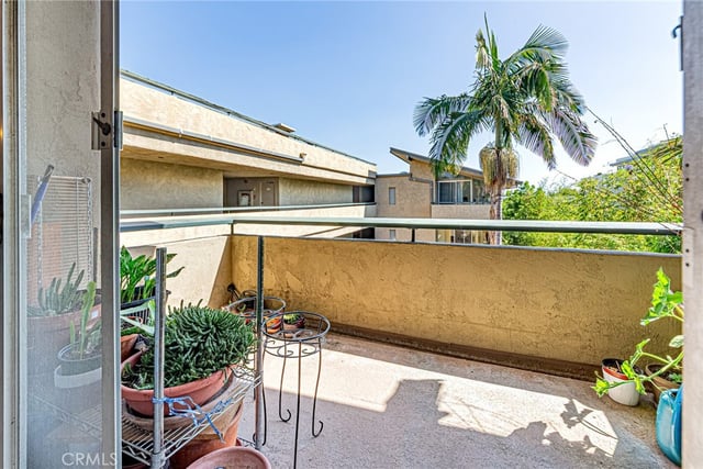 960 SAN PASQUAL Street, Pasadena, CA 91106 — photo 17 of 33