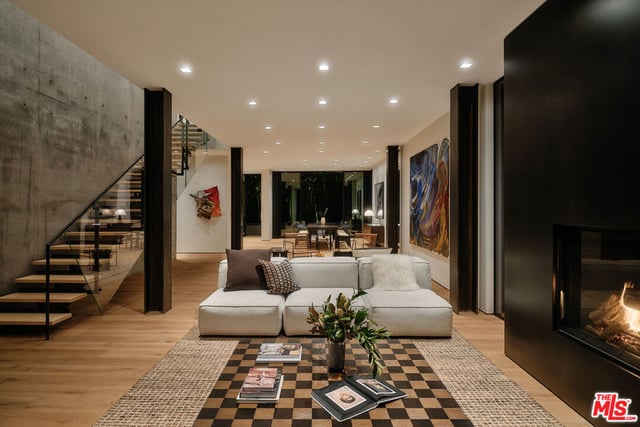 8850 Rosewood Avenue, West Hollywood, CA 90048 — photo 12 of 23