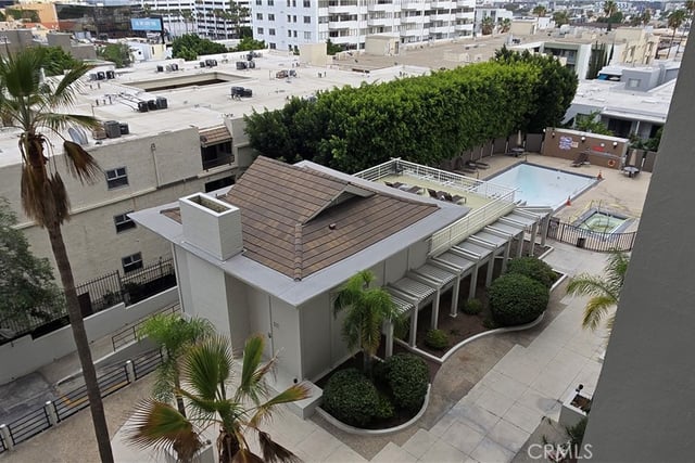 7250 Franklin, Los Angeles, CA 90046 — photo 5 of 29