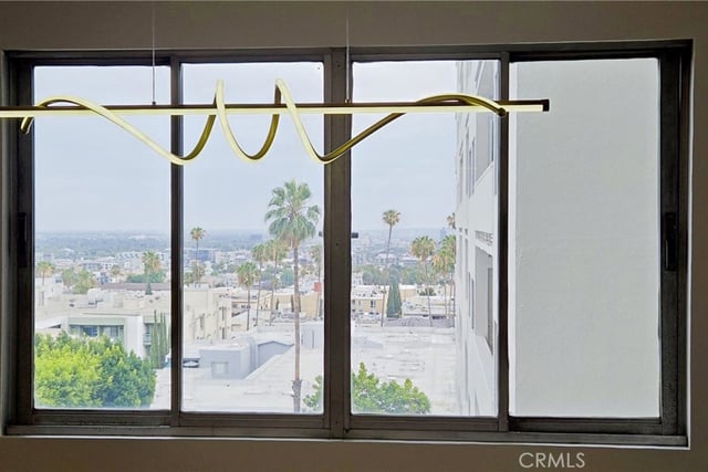7250 Franklin, Los Angeles, CA 90046 — photo 7 of 29
