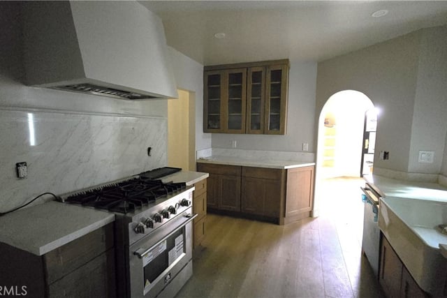2680 Ivan Hill, Los Angeles, CA 90039 — photo 11 of 26