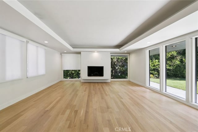 4900 Queen Victoria, Woodland Hills, CA 91364 — photo 18 of 62
