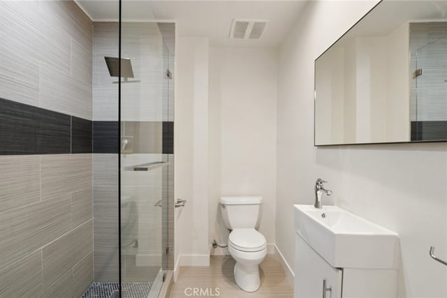 4900 Queen Victoria, Woodland Hills, CA 91364 — photo 32 of 62