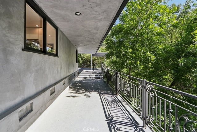 4900 Queen Victoria, Woodland Hills, CA 91364 — photo 47 of 62