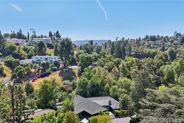 4900 Queen Victoria, Woodland Hills, CA 91364 — photo 51 of 62