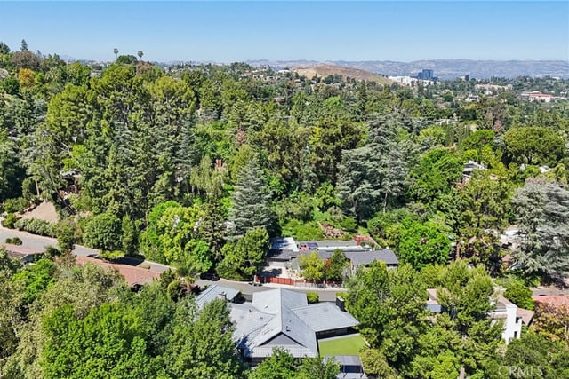 4900 Queen Victoria, Woodland Hills, CA 91364 — photo 55 of 62