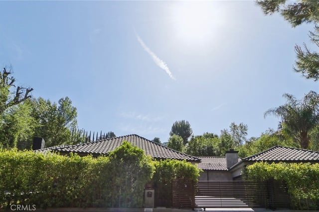 4900 Queen Victoria, Woodland Hills, CA 91364 — photo 58 of 62
