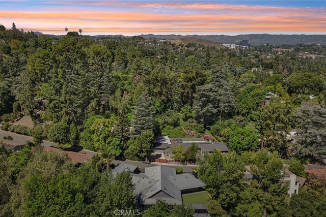 4900 Queen Victoria, Woodland Hills, CA 91364 — photo 60 of 62