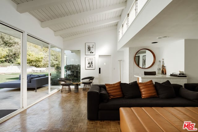 248 N Glenroy Avenue, Los Angeles, CA 90049 — photo 16 of 33