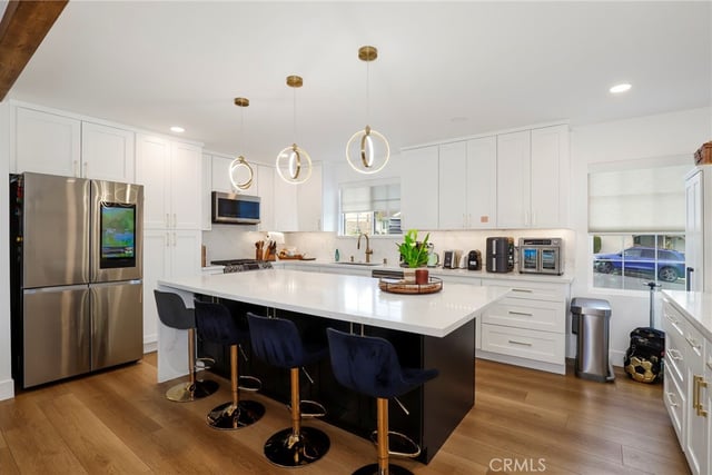 17052 Barneston, Granada Hills, CA 91344 — photo 15 of 54