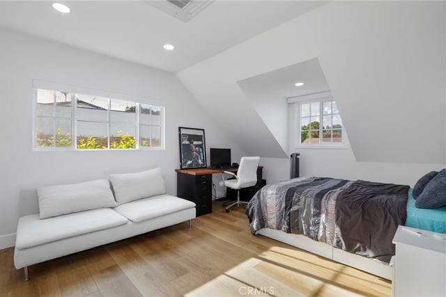 17052 Barneston, Granada Hills, CA 91344 — photo 32 of 54