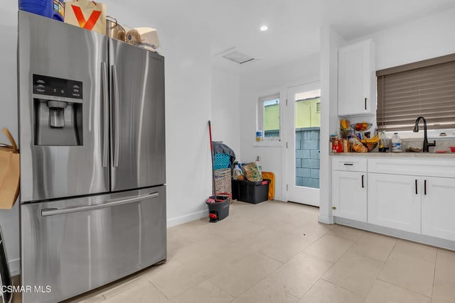 5847 S Wilton Place 5849, Los Angeles, CA 90047 — photo 40 of 43