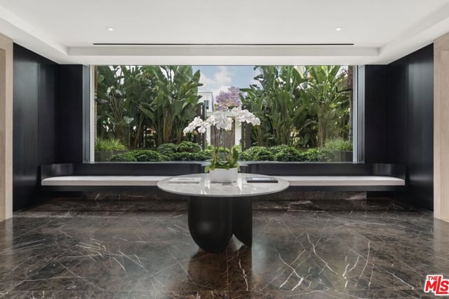 9200 Wilshire Blvd 201W, Beverly Hills, CA 90212 — photo 17 of 26