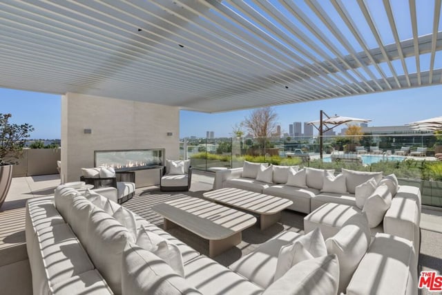 9200 Wilshire Blvd 201W, Beverly Hills, CA 90212 — photo 20 of 26