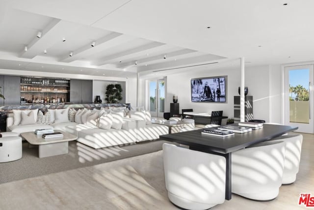 9200 Wilshire Blvd 201W, Beverly Hills, CA 90212 — photo 21 of 26