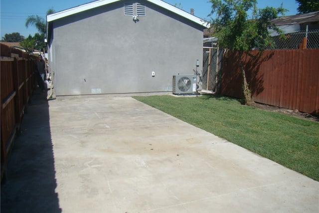 10622 Anzac, Los Angeles, CA 90002 — photo 14 of 14