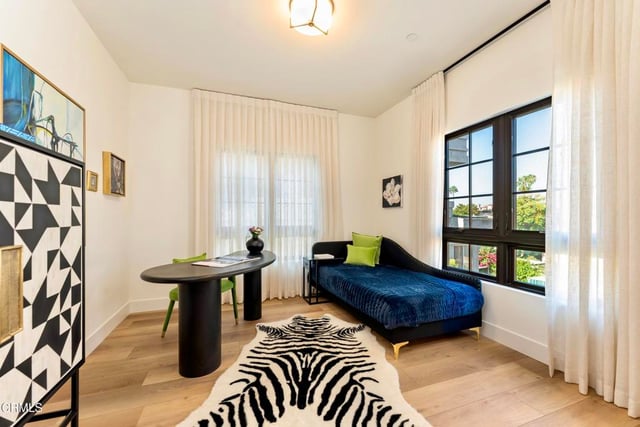 139 S Oak Knoll Avenue 303, Pasadena, CA 91101 — photo 19 of 26