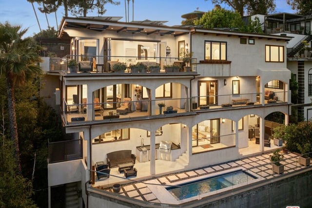 1380 Summitridge Place, Beverly Hills, CA 90210 — photo 26 of 28