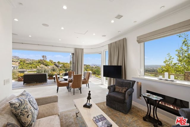1380 Summitridge Place, Beverly Hills, CA 90210 — photo 3 of 28